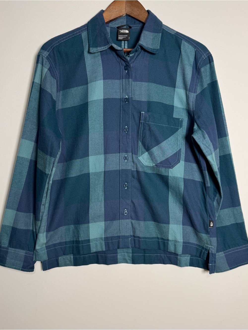 The North Face Womens S Plaid Shirt Blue Teal Outdoor Hiking Camping Long Sleeve